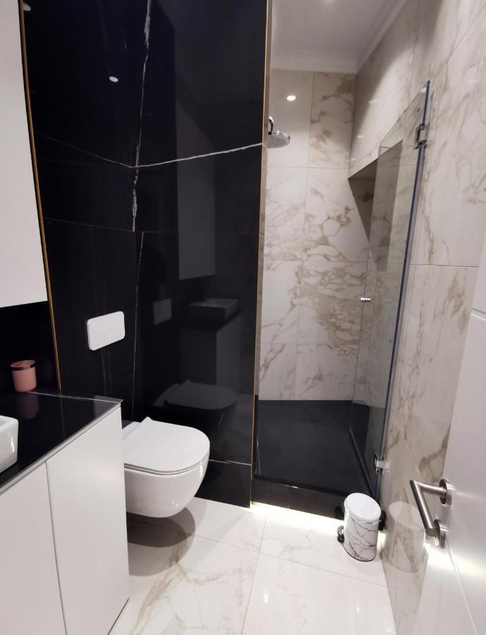 Max Central Apartment Belgrado Exterior foto